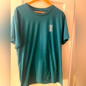 Aftco tee large Aqua green color